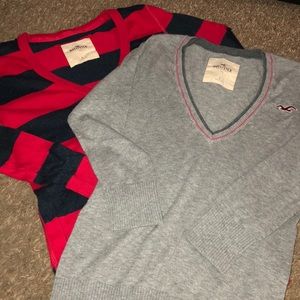 Hollister 2 large sweaters